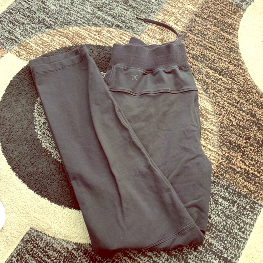Lululemon pants